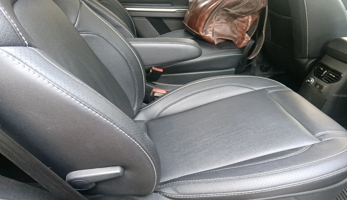 2017 Tata Hexa XT 4X4 7 STR, Diesel, Manual, 87,571 km, interior