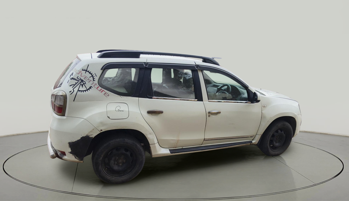 2015 Nissan Terrano XE (D), Diesel, Manual, 1,68,927 km, exterior