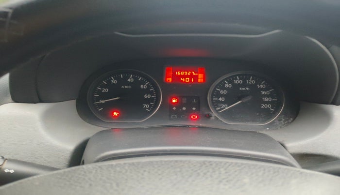 2015 Nissan Terrano XE (D), Diesel, Manual, 1,68,927 km, interior
