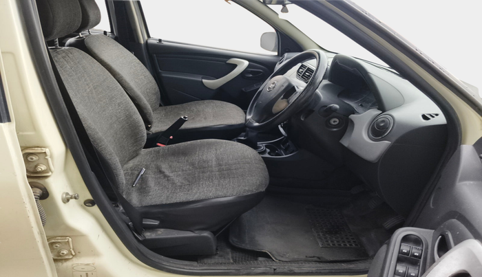 2015 Nissan Terrano XE (D), Diesel, Manual, 1,68,927 km, interior
