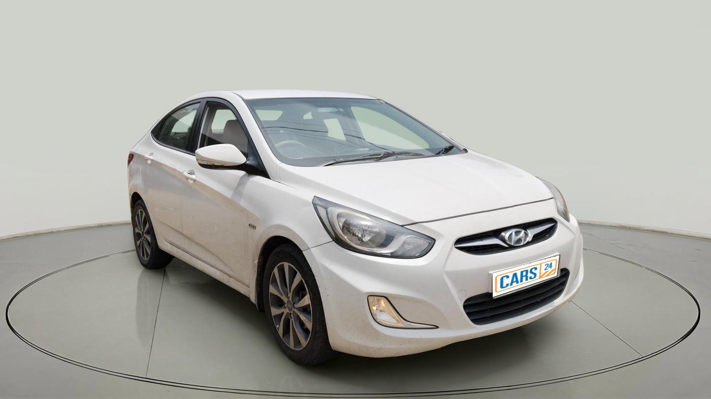 2014 Hyundai Verna FLUIDIC 1.6 CRDI SX, Diesel, Manual, 2,30,632 km, exterior