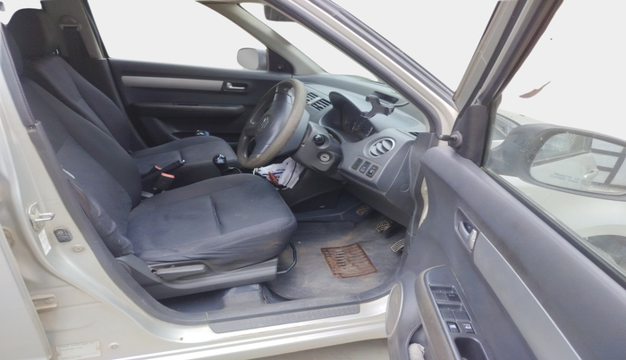 2010 Maruti Swift VDI, Diesel, Manual, 1,36,421 km, interior