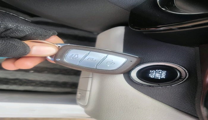 2020 Hyundai AURA SX 1.2, Petrol, Manual, 56,486 km, interior