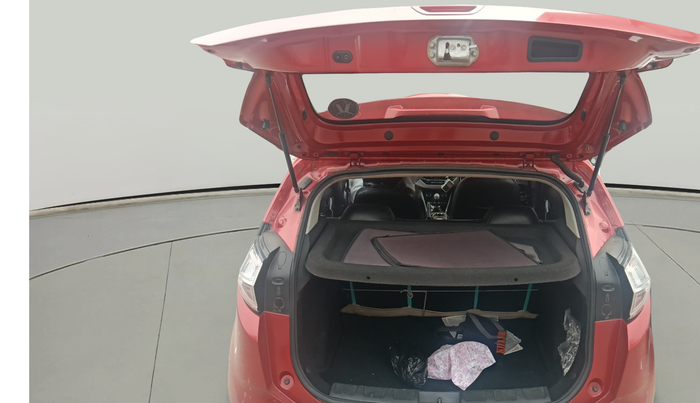2017 Tata NEXON XT DIESEL, Diesel, Manual, 1,31,417 km, exterior
