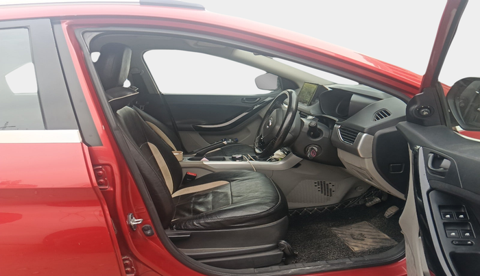 2017 Tata NEXON XT DIESEL, Diesel, Manual, 1,31,417 km, interior