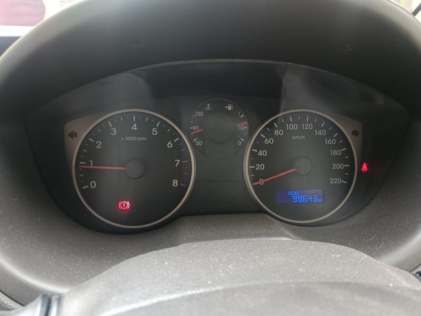 2014 Hyundai i20 SPORTZ 1.2, Petrol, Manual, 99,643 km, interior