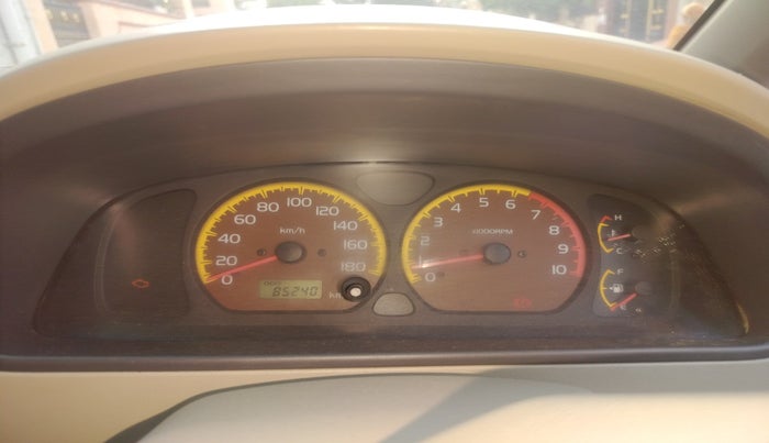 2010 Maruti Zen Estilo LXI, Petrol, Manual, 85,240 km, interior