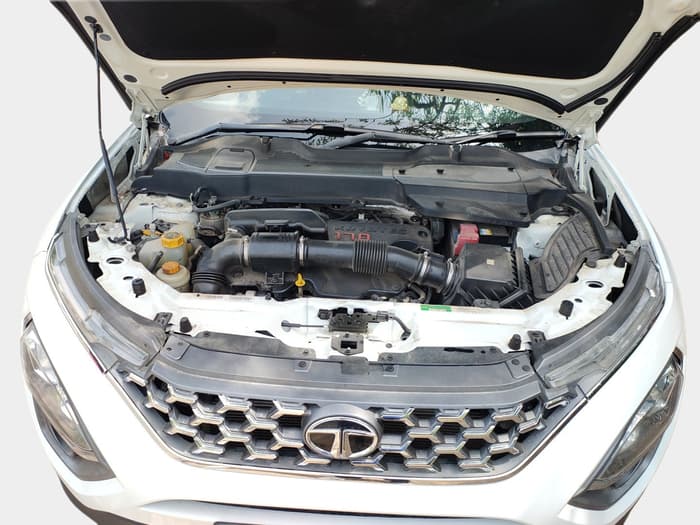 2023 Tata Safari XT PLUS, Diesel, Manual, 31,104 km, exterior