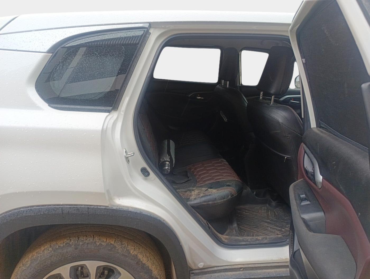 2024 Maruti Grand Vitara SIGMA SMART HYBRID, Petrol, Manual, 11,963 km, interior
