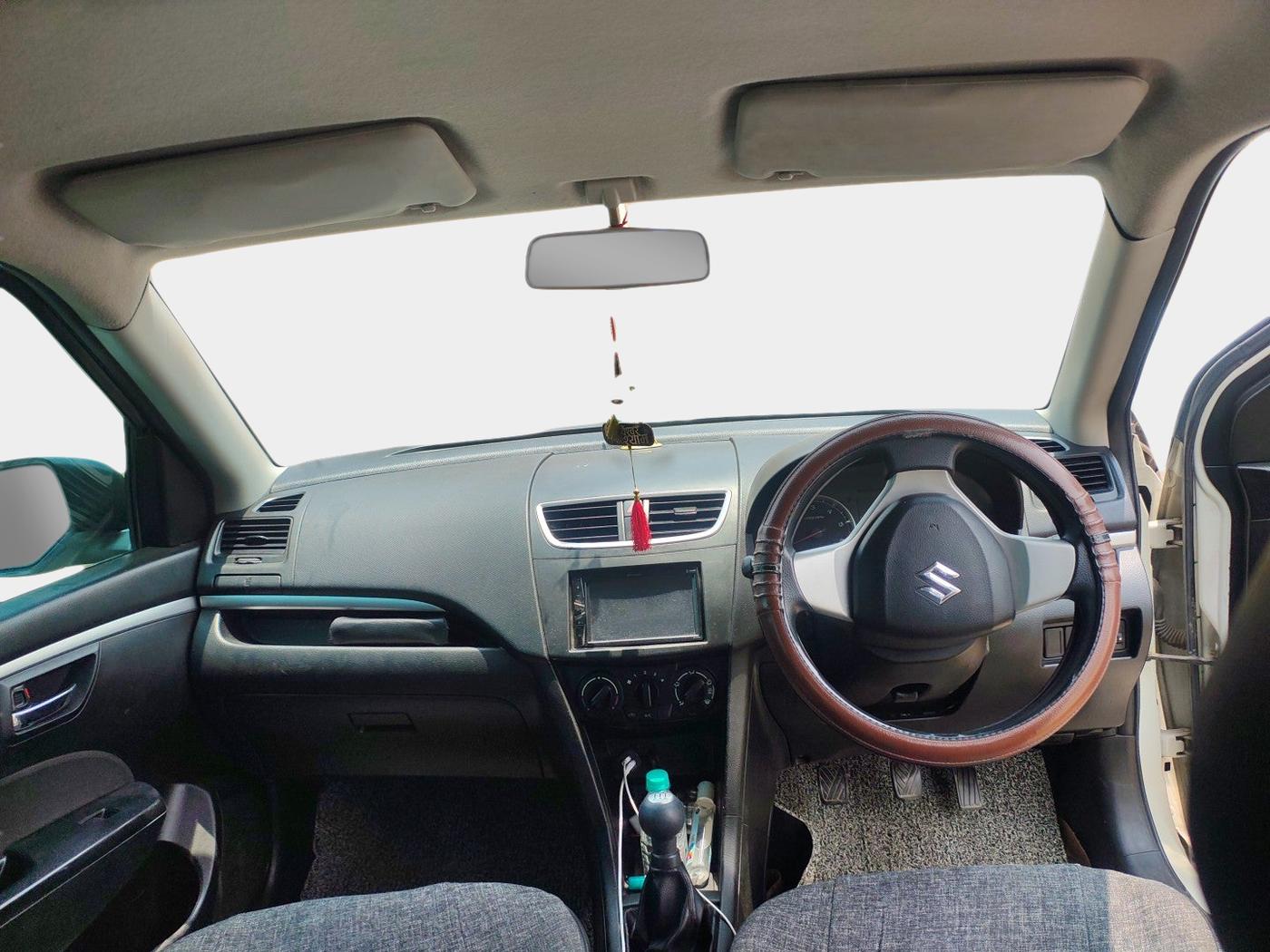 2012 Maruti Swift VDI, Diesel, Manual, 1,21,969 km, interior