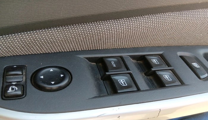 2021 Nissan MAGNITE XV MT, Petrol, Manual, 46,191 km, interior