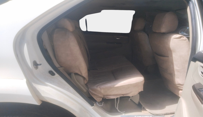 2014 Toyota Fortuner 3.0 4X2 MT, Diesel, Manual, 2,76,587 km, interior