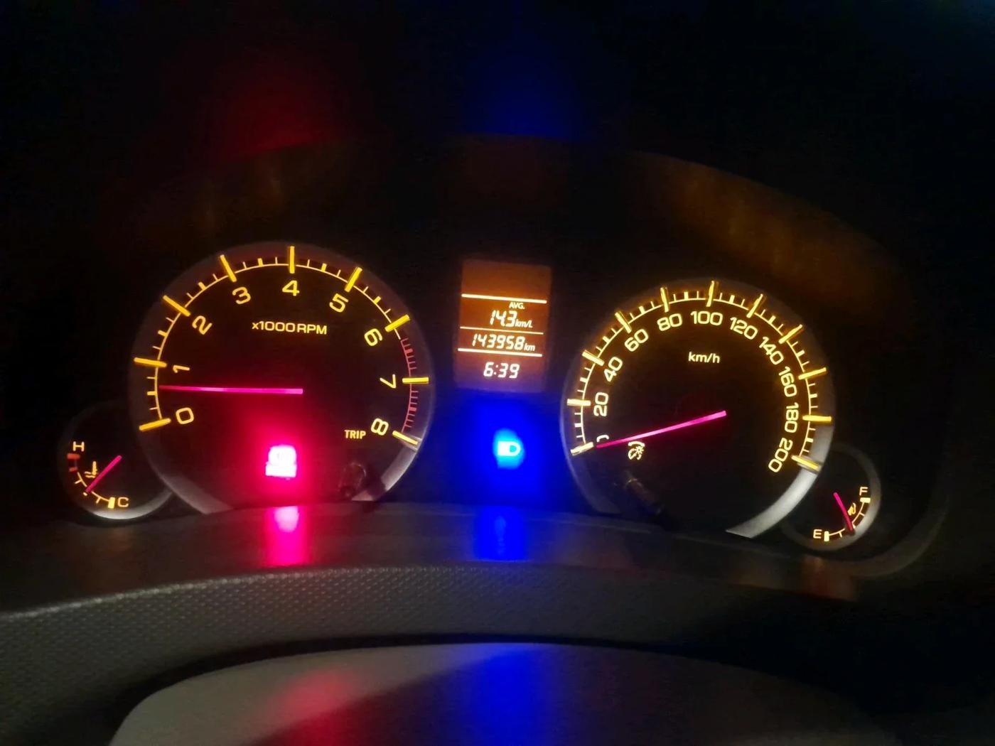 2013 Maruti Ertiga VXI, Petrol, Manual, 1,43,958 km, interior