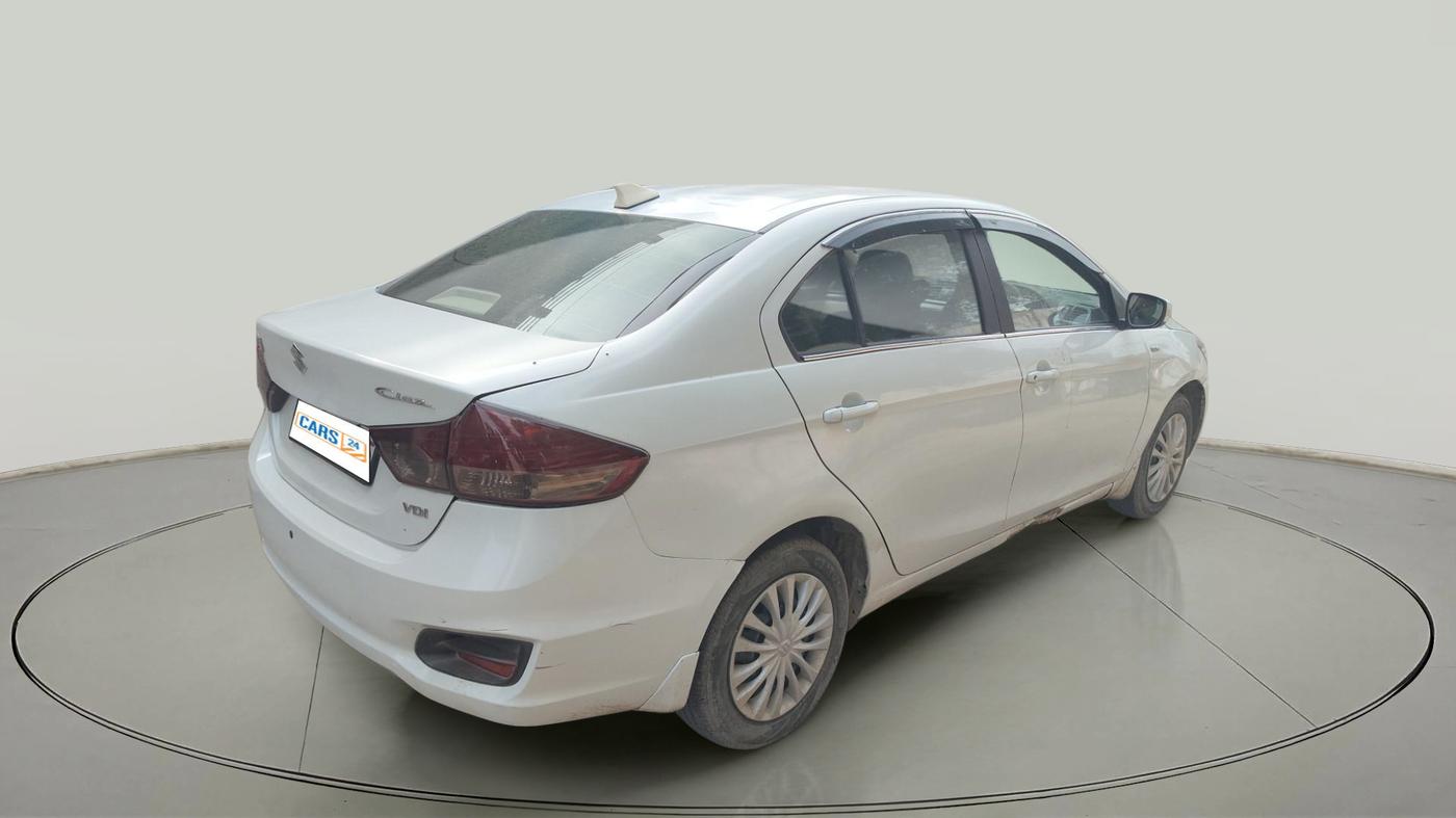 2015 Maruti Ciaz VDI, Diesel, Manual, 1,29,000 km, exterior