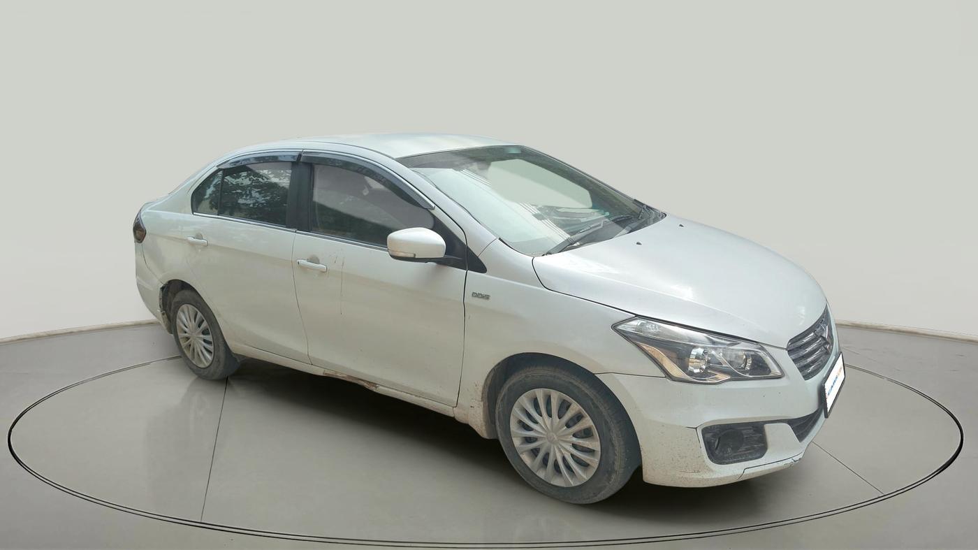 2015 Maruti Ciaz VDI, Diesel, Manual, 1,29,000 km, exterior