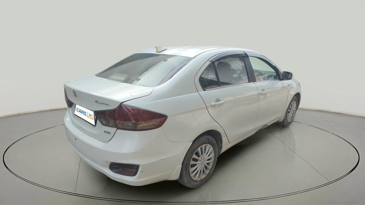 2015 Maruti Ciaz VDI, Diesel, Manual, 1,29,000 km, exterior