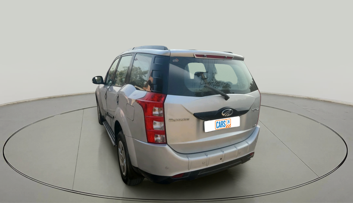 2015 Mahindra XUV500 W6, Diesel, Manual, 1,32,924 km, exterior