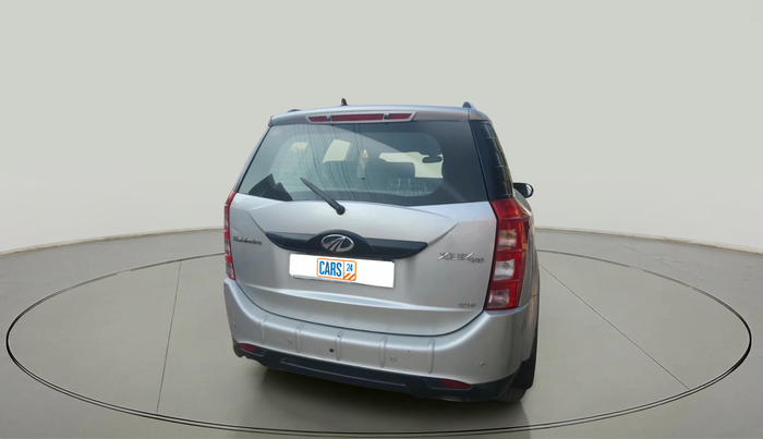 2015 Mahindra XUV500 W6, Diesel, Manual, 1,32,924 km, exterior