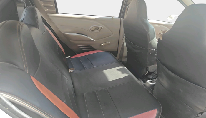 2017 Datsun Redi Go T (O), Petrol, Manual, 35,579 km, interior