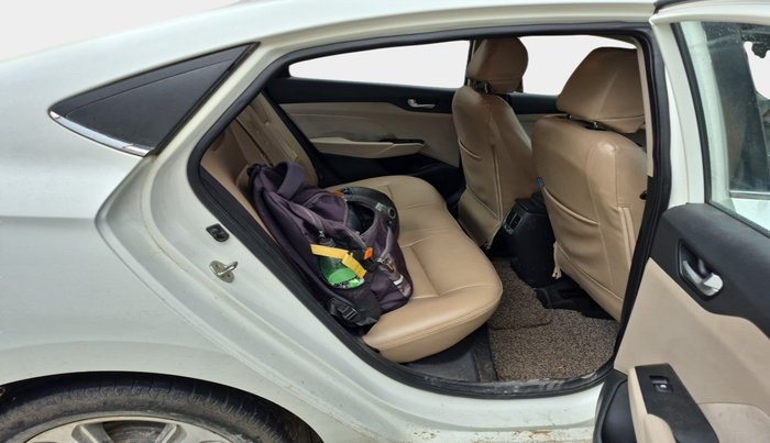 2019 Hyundai Verna 1.6 VTVT SX + AT, Petrol, Automatic, 95,841 km, interior
