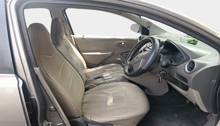 2015 Datsun Go Plus T, Petrol, Manual, 1,07,857 km, interior