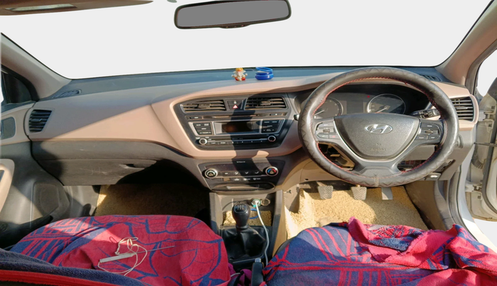 2015 Hyundai Elite i20 SPORTZ 1.2, Petrol, Manual, 1,11,362 km, interior