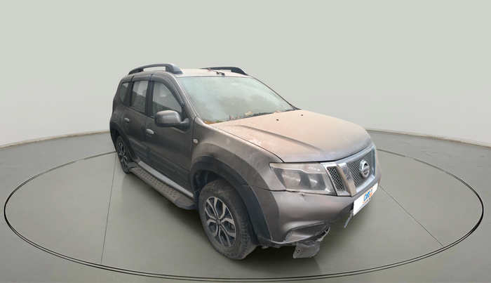 2015 Nissan Terrano XL D PLUS, Diesel, Manual, 1,04,631 km, exterior