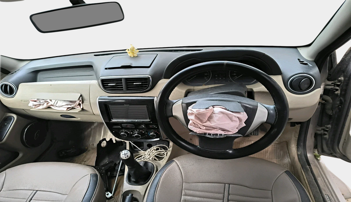 2015 Nissan Terrano XL D PLUS, Diesel, Manual, 1,04,631 km, interior