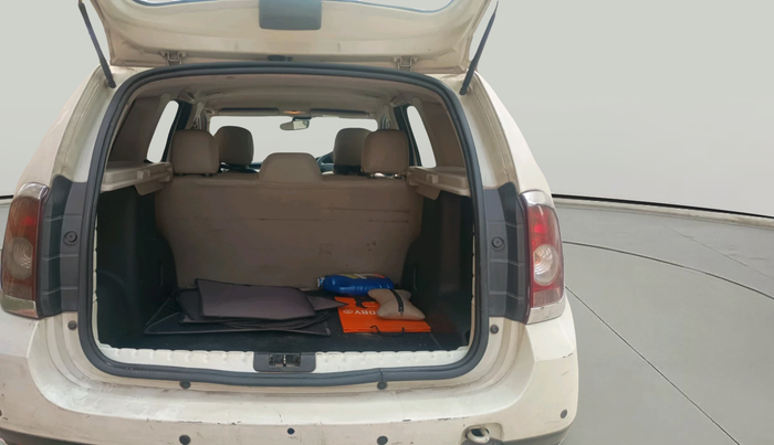 2013 Renault Duster 85 PS RXE DIESEL, Diesel, Manual, 2,15,965 km, exterior