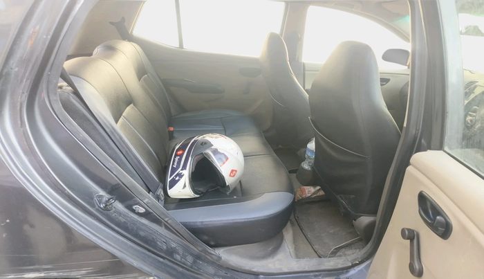 2012 Hyundai i10 ERA 1.1, Petrol, Manual, 63,905 km, interior