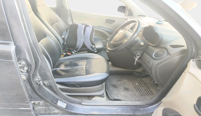 2012 Hyundai i10 ERA 1.1, Petrol, Manual, 63,905 km, interior