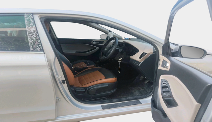 2018 Hyundai Elite i20 ASTA 1.2, Petrol, Manual, 33,896 km, interior