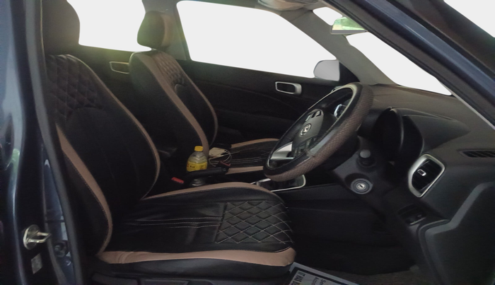 2019 Hyundai VENUE SX 1.0 TURBO, Petrol, Manual, 55,989 km, interior
