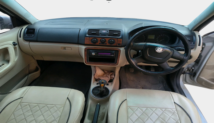 2011 Skoda Fabia AMBITION 1.2 TDI, Diesel, Manual, 1,00,000 km, interior