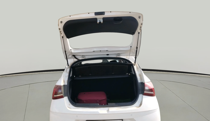 2022 Hyundai NEW I20 SPORTZ 1.2 MT, Petrol, Manual, 45,648 km, exterior