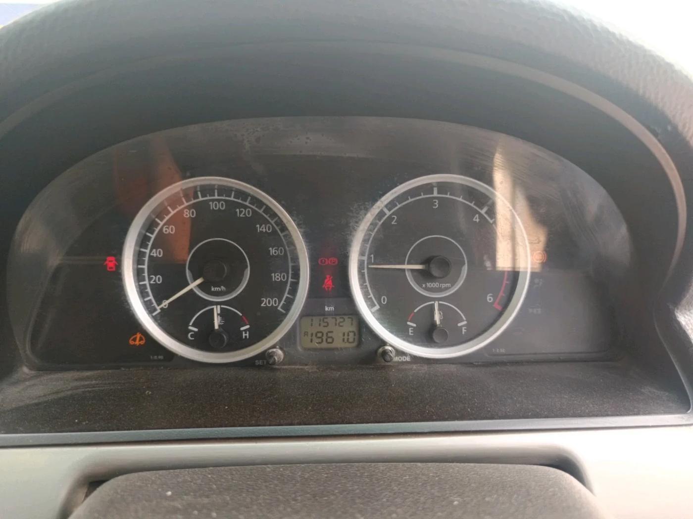 2013 Tata Safari Storme 2.2 EX 4X2, Diesel, Manual, 1,15,727 km, interior