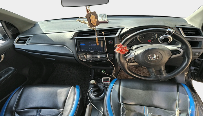 2016 Honda BR-V 1.5L I- DTEC V, Diesel, Manual, 1,85,818 km, interior