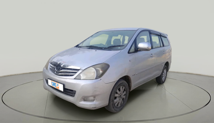2011 Toyota Innova V 2.5 8 STR, Diesel, Manual, 1,82,352 km, exterior