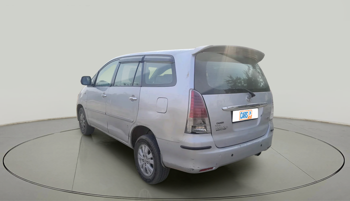 2011 Toyota Innova V 2.5 8 STR, Diesel, Manual, 1,82,352 km, exterior