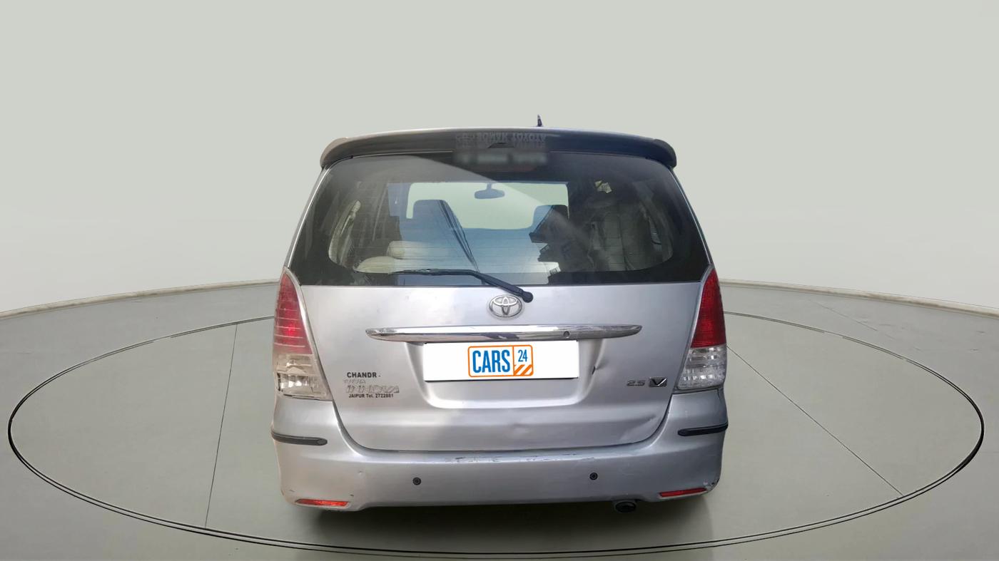 2011 Toyota Innova V 2.5 8 STR, Diesel, Manual, 1,82,352 km, exterior