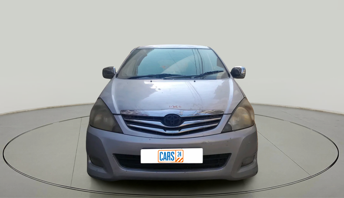 2011 Toyota Innova V 2.5 8 STR, Diesel, Manual, 1,82,352 km, exterior