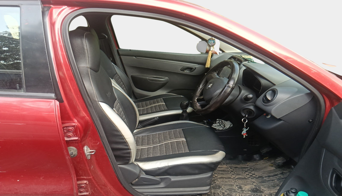 2016 Renault Kwid RXT 0.8, Petrol, Manual, 76,135 km, interior