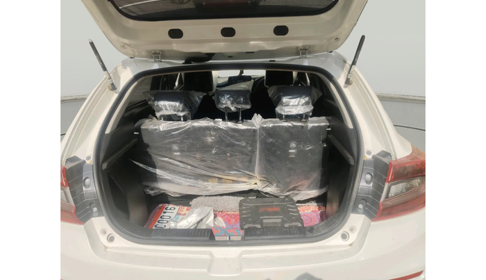 2024 Toyota Glanza E, Petrol, Manual, 13,683 km, exterior