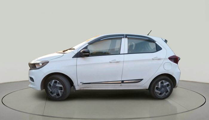 2025 Tata TIAGO EV XT MEDIUM RANGE, Electric, Automatic, 10,753 km, exterior