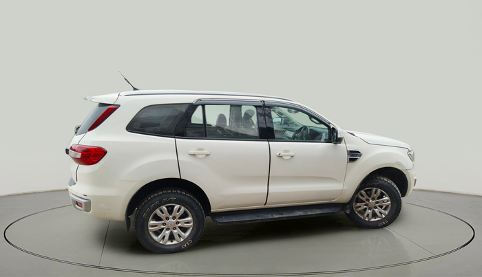 2016 Ford Endeavour TREND 2.2 4X2 AT, Diesel, Automatic, 1,50,161 km, exterior
