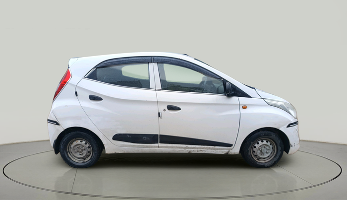 2016 Hyundai Eon ERA +, Petrol, Manual, 1,24,451 km, exterior
