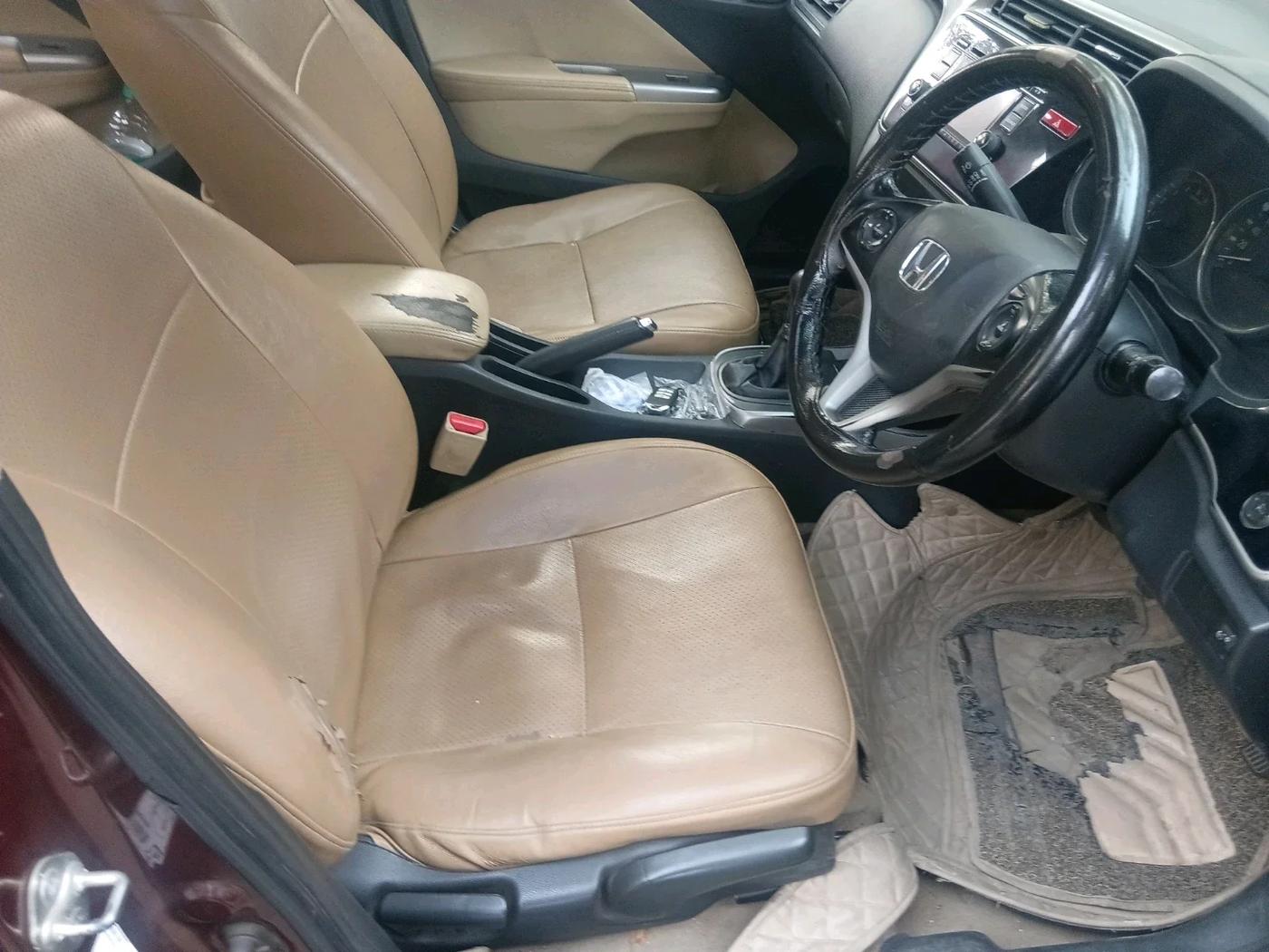 2014 Honda City 1.5L I-DTEC VX, Diesel, Manual, 1,52,000 km, interior