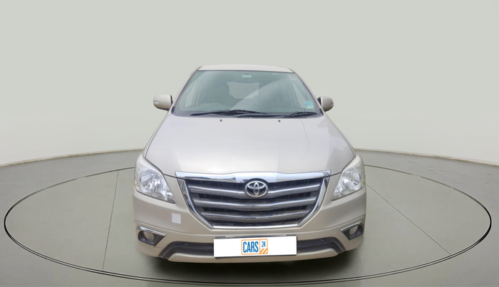 2015 Toyota Innova 2.5 VX 7 STR, Diesel, Manual, 79,798 km, exterior
