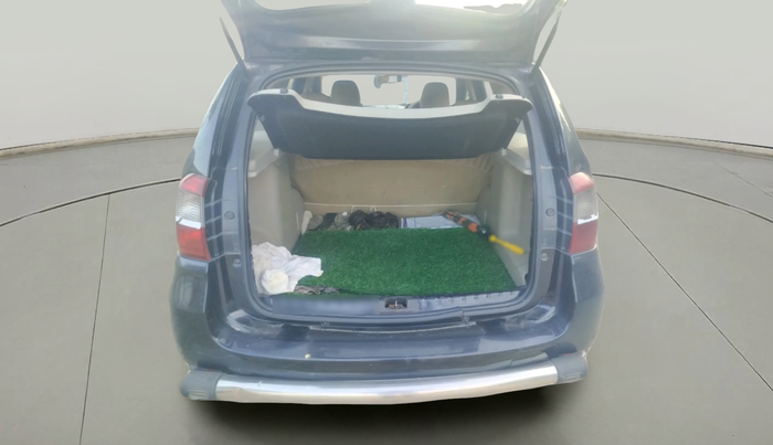 2013 Nissan Terrano XL (D), Diesel, Manual, 1,32,604 km, exterior