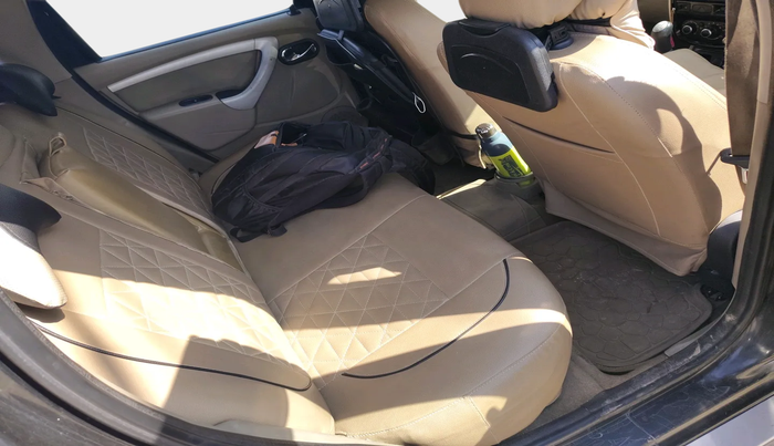 2013 Nissan Terrano XL (D), Diesel, Manual, 1,32,604 km, interior